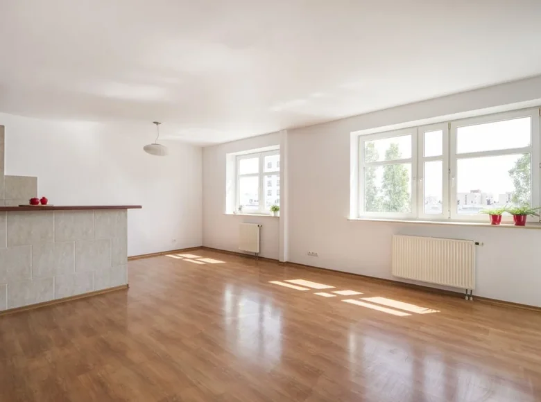 3 room apartment 96 m² in Warsaw, Poland