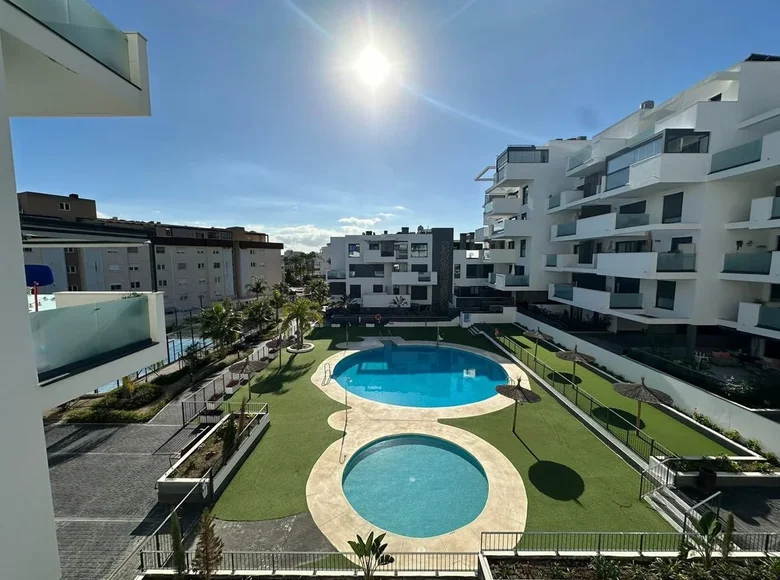 Mieszkanie 3 pokoi 124 m² Torremolinos, Hiszpania