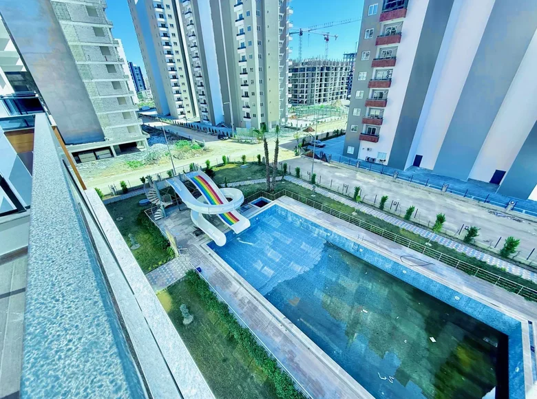 Wohnung 2 zimmer 65 m² Mezitli, Türkei