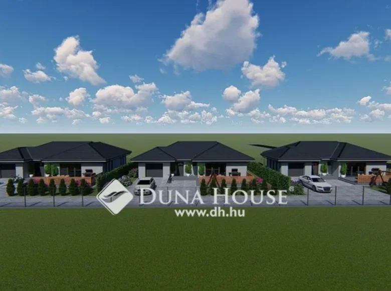 House 115 m² Zamardi, Hungary