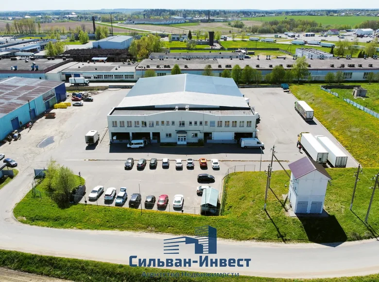 Office 2 695 m² in Zdanovicki sielski Saviet, Belarus