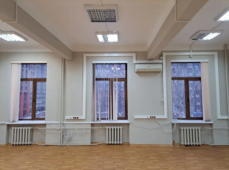 Bureau 4 877 m² à Western Administrative Okrug, Fédération de Russie