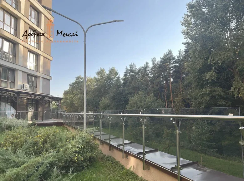 Appartement 2 chambres 77 m² Minsk, Biélorussie