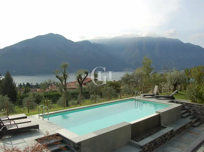 4 bedroom Villa 350 m² Tremezzina, Italy