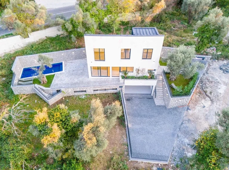 Дом 5 комнат 240 м² Пржно, Черногория