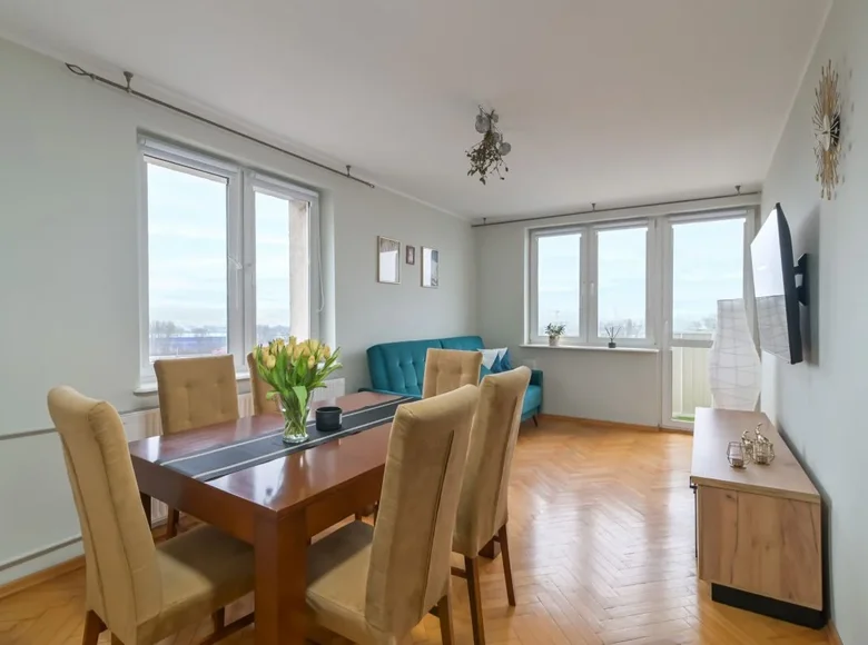 Mieszkanie 3 pokoi 56 m² Gdynia, Polska