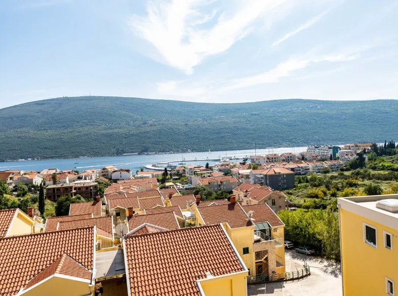 Apartamento 2 habitaciones 70 m² Herceg Novi, Montenegro