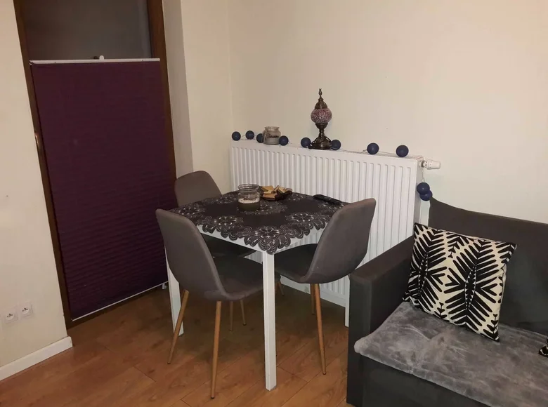 2 room apartment 30 m² in Warsaw, Poland