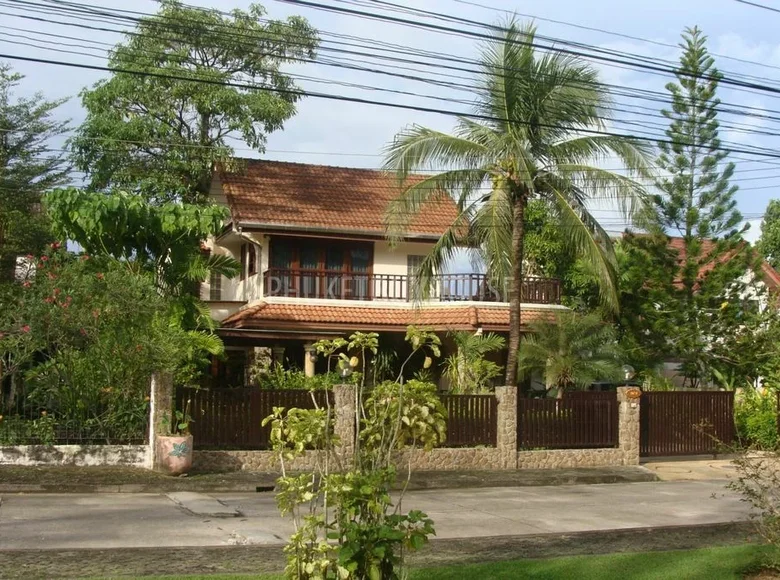 Villa de 4 dormitorios 350 m² Phuket, Tailandia