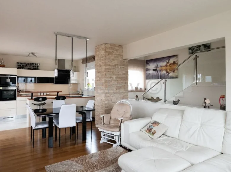 3 room apartment 113 m² Zagreb, Croatia