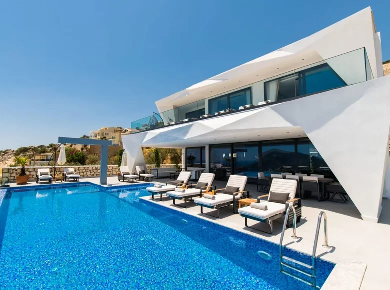 5-Schlafzimmer-Villa 500 m² Kalkan, Türkei