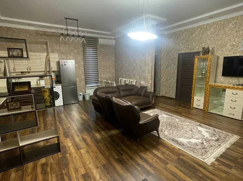 Дом 8 комнат 4 500 м² Ташкент, Узбекистан