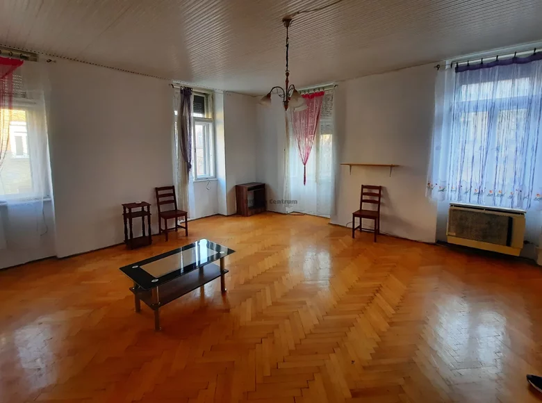 Wohnung 2 Zimmer 63 m² Ungarn, Ungarn