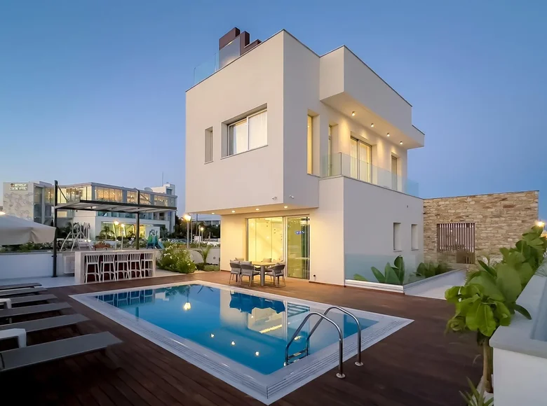 4 bedroom house 205 m² Ayia Napa, Cyprus