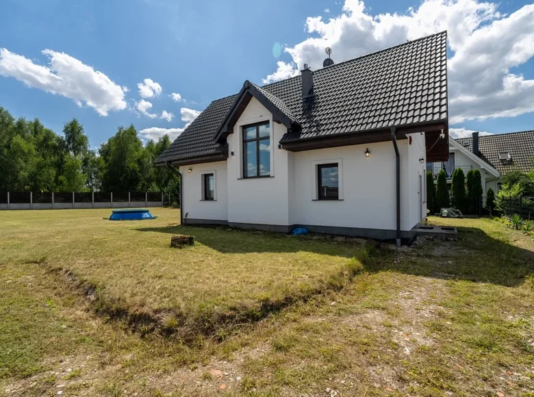 Casa 130 m² Rumianek, Polonia