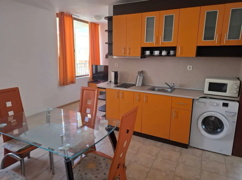 Mieszkanie 2 pokoi 71 m² Obwód Burgas, Bułgaria