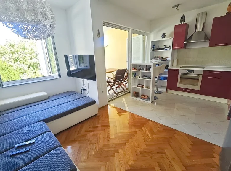 1 bedroom apartment 44 m² Radici, Croatia