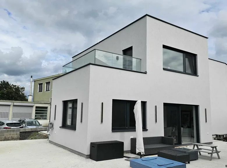 Haus 5 Zimmer 183 m² Gemeinde Mannersdorf am Leithagebirge, Österreich