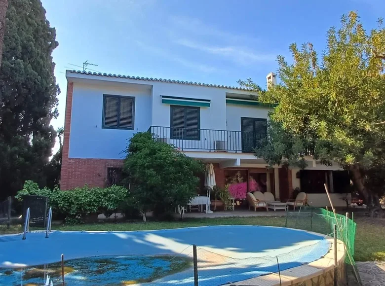 6 bedroom house  Sant Joan dAlacant, Spain