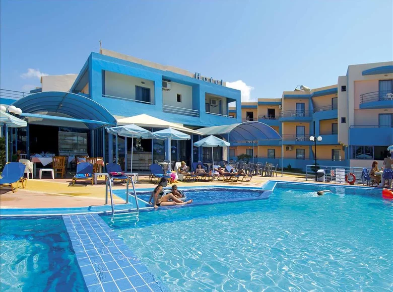 Hotel 5 847 m² in Sfakaki, Greece