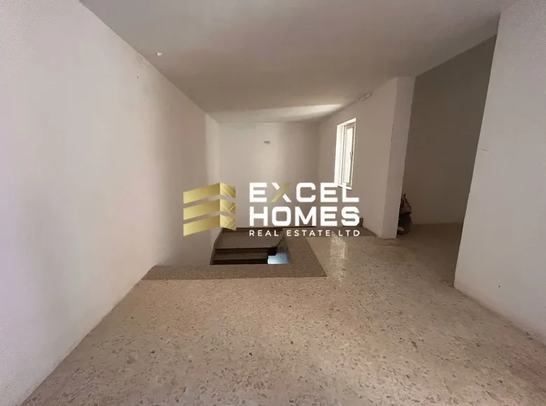 Townhouse 5 bedrooms  Żebbuġ, Malta