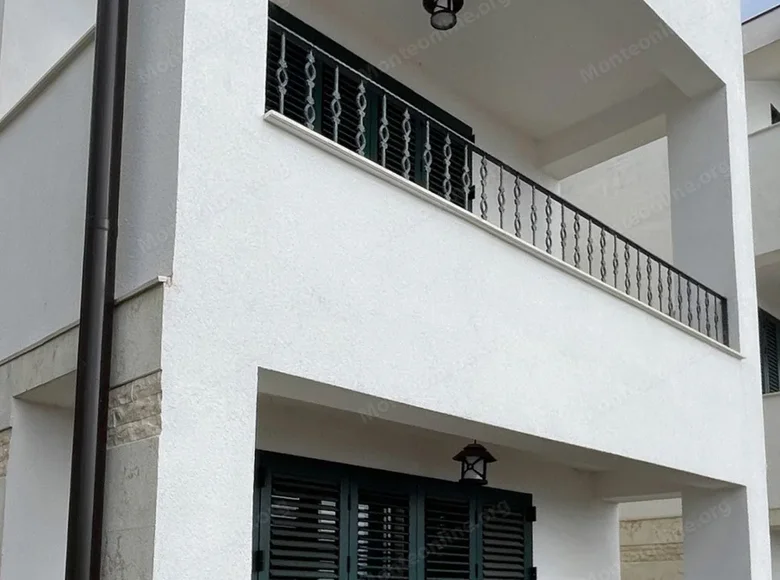 Квартира 1 спальня 48 м² Херцег-Нови, Черногория