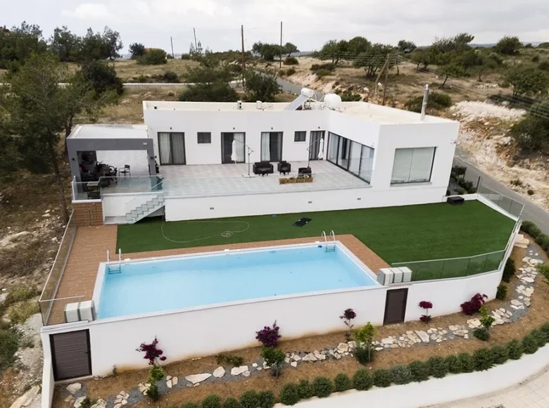 Haus 4 Schlafzimmer 200 m² Souni Zanatzia, Zypern
