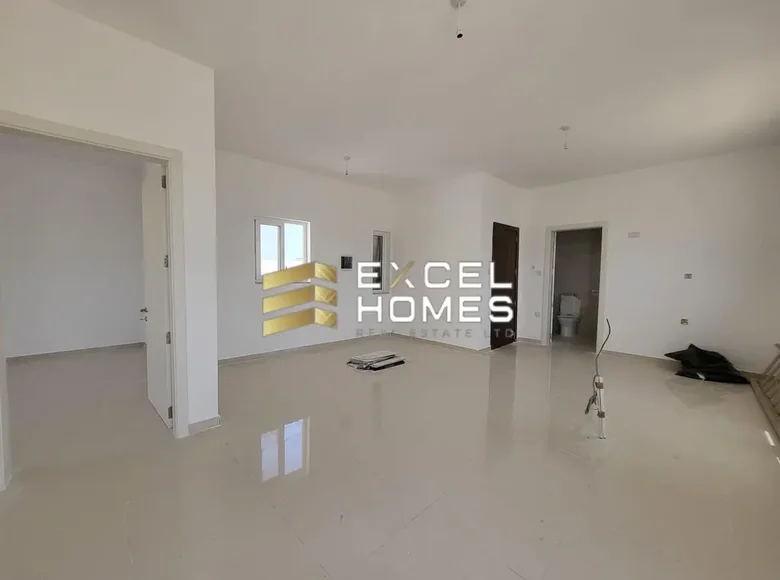 2 bedroom penthouse  Santa Venera, Malta