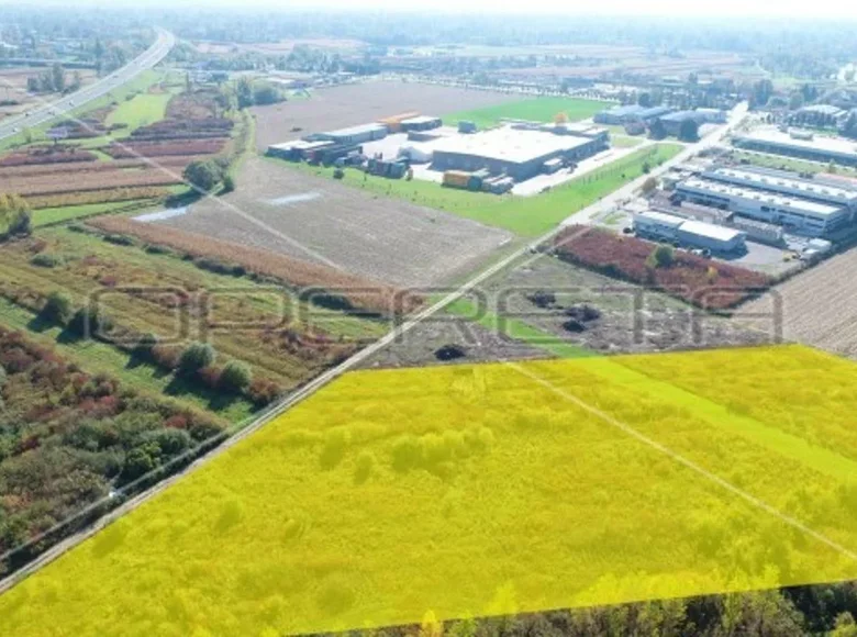 Land 5 002 m² Ivanec Bistranski, Croatia