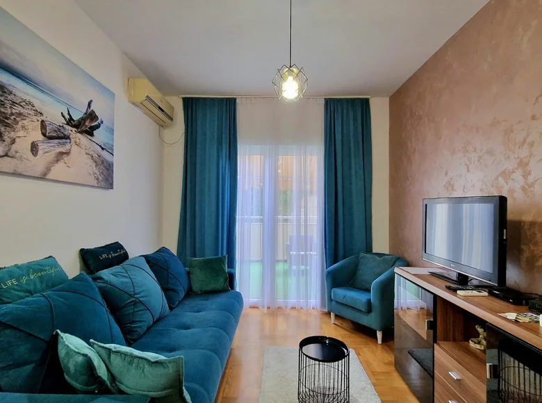 Wohnung 1 Schlafzimmer 60 m² Budva, Montenegro