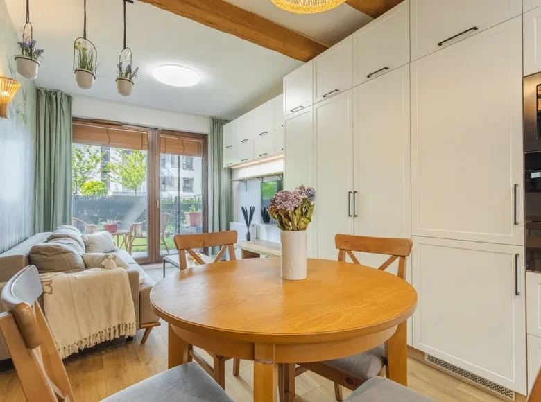 Квартира 3 комнаты 50 м² Варшава, Польша