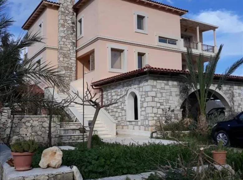 Cottage 4 bedrooms 378 m² District of Sitia, Greece