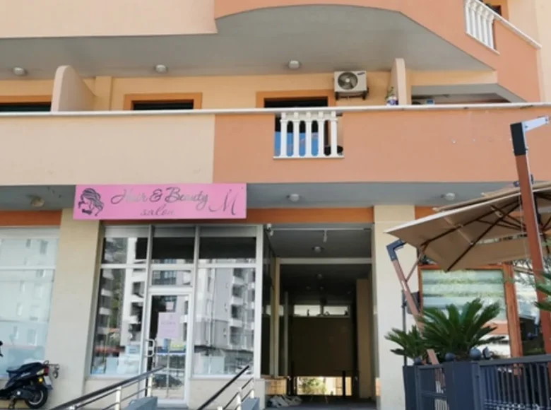 Büro 77 m² Budva, Montenegro