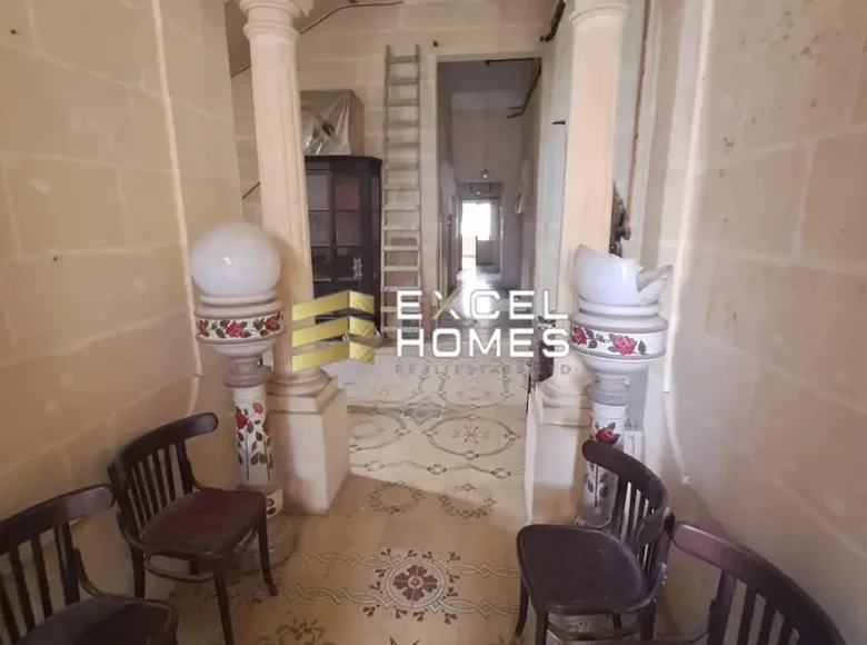 Adosado 9 habitaciones  Qala, Malta
