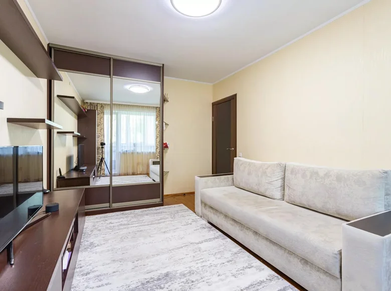 Wohnung 2 Zimmer 38 m² Minsk, Weißrussland