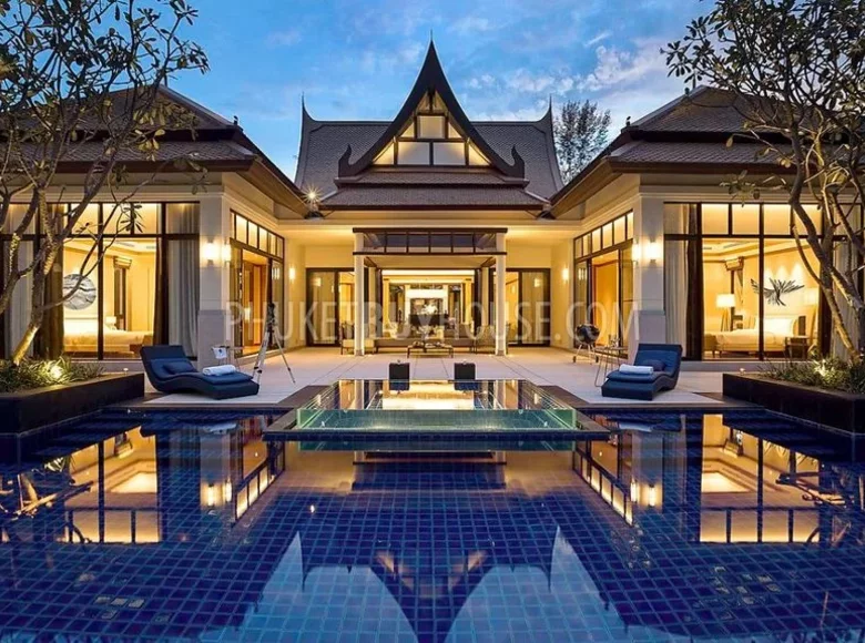 3 bedroom villa 204 m² Phuket, Thailand
