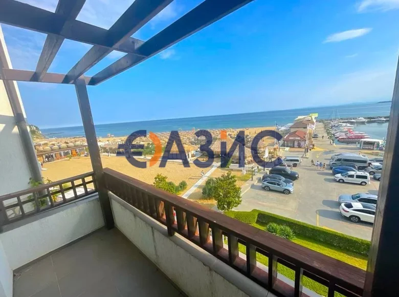 2 bedroom apartment 90 m² Sveti Vlas, Bulgaria