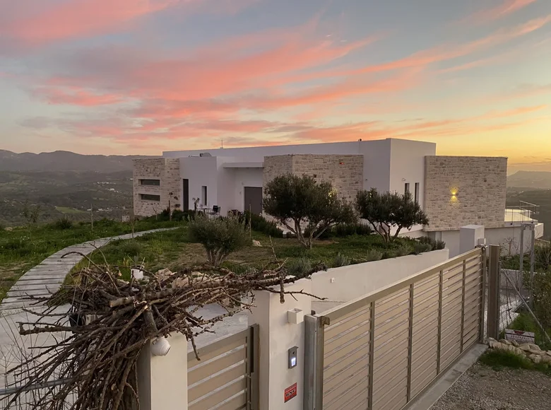 3 bedroom house  Kamilari, Greece