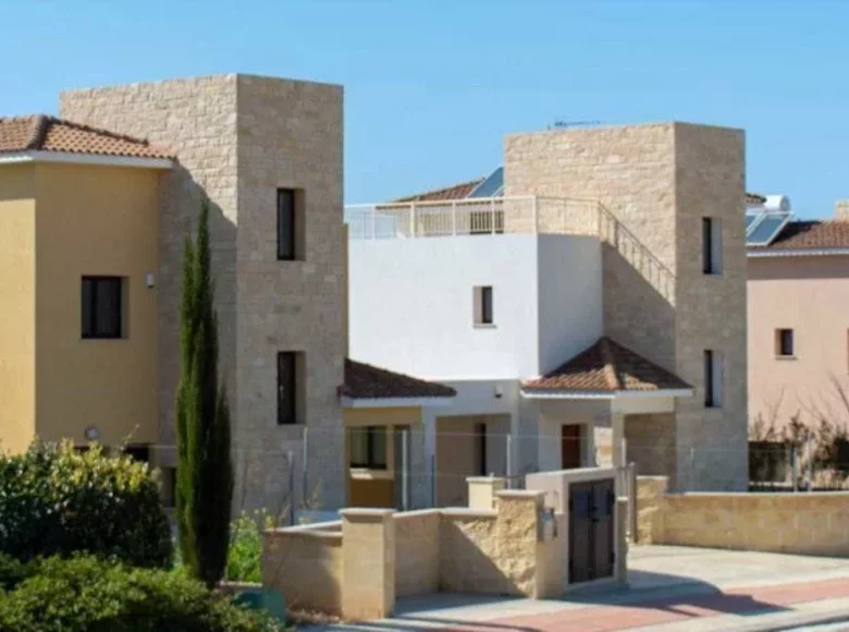 Haus 7 Schlafzimmer 760 m² Kouklia, Cyprus