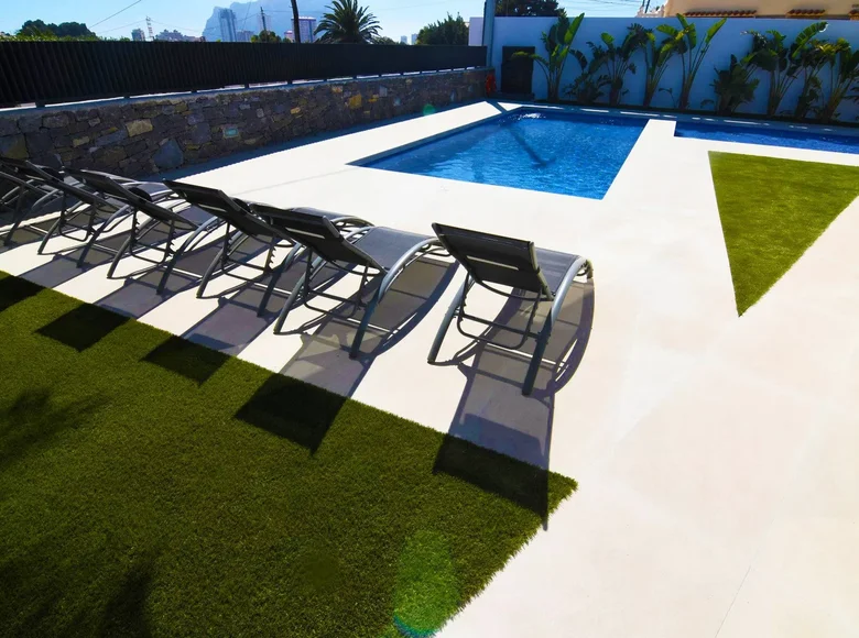 6 bedroom house 280 m² Calp, Spain