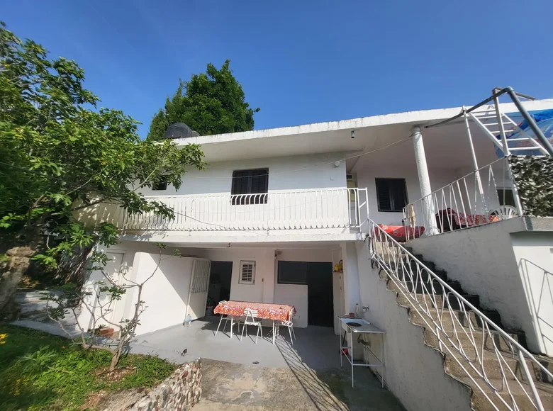 Haus 5 Schlafzimmer 135 m² Sutomore, Montenegro