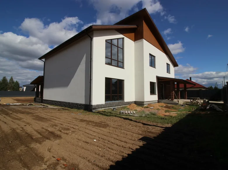 Haus 360 m² Kalodsischtschy, Weißrussland