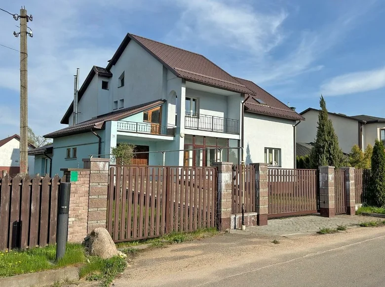 Haus 342 m² Barauljany, Weißrussland