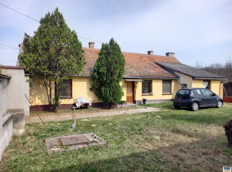 3 room house 100 m² Batmonostor, Hungary