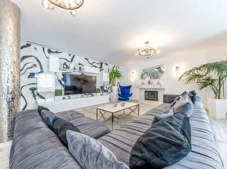 Wohnung 253 m² Alicante, Spanien