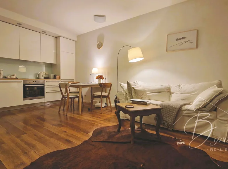 Квартира 2 комнаты 61 м² Рига, Латвия