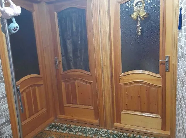 Kvartira 3 xonalar 68 m² Samarqandda