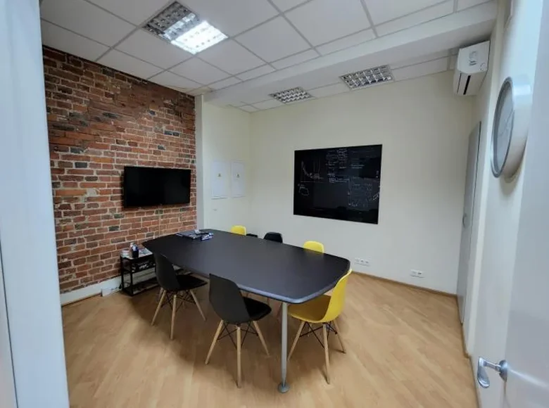 Office 10 162 m² in Central Administrative Okrug, Russia