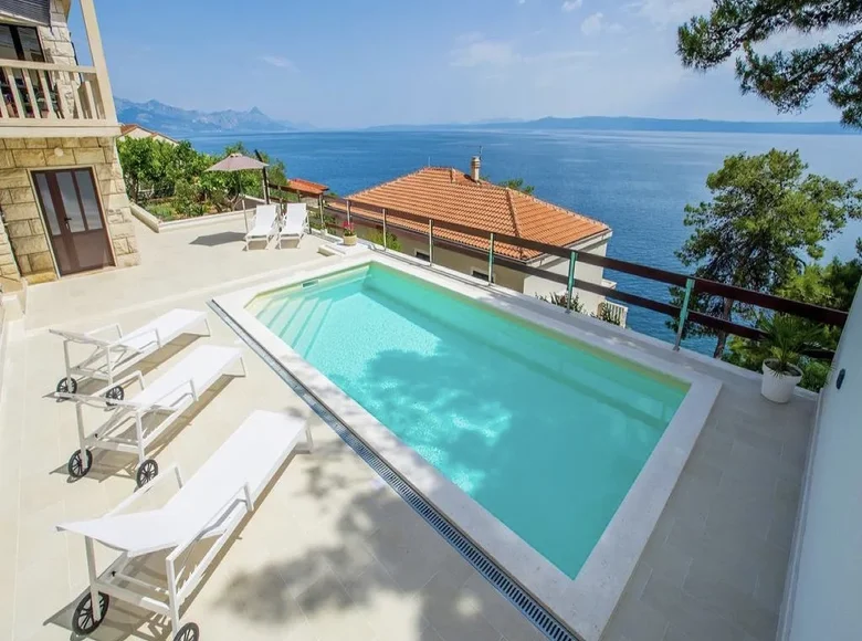 Villa de 7 dormitorios 330 m² Dracevica, Croacia