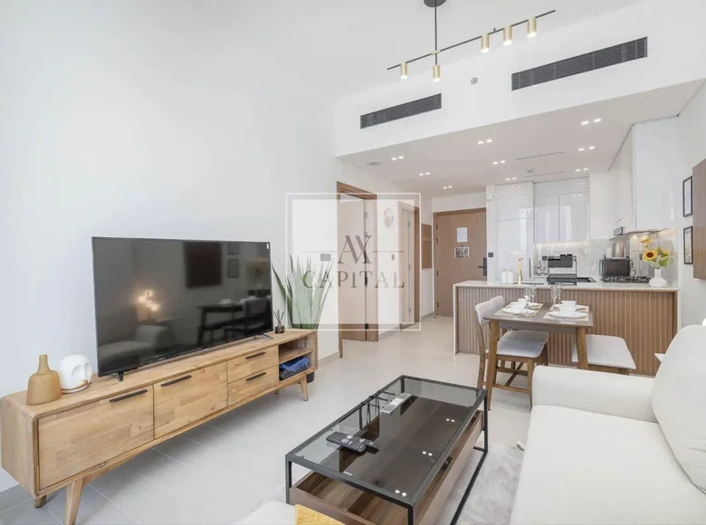 Mieszkanie 1 pokój 728 m² Dubaj, Emiraty Arabskie